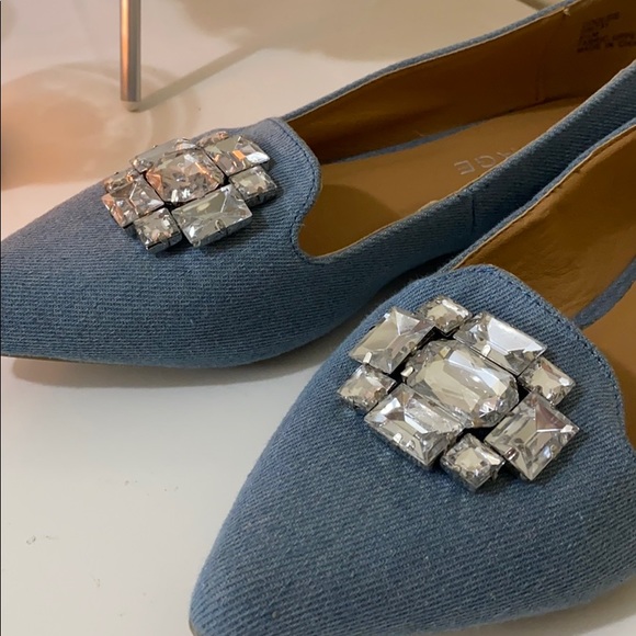 Flats - Picture 2 of 2